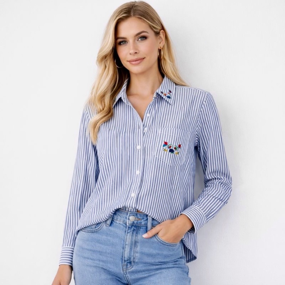 Princeton Club Stripe Button-Up Shirt Women’s Medium Floral Embroidery Collar